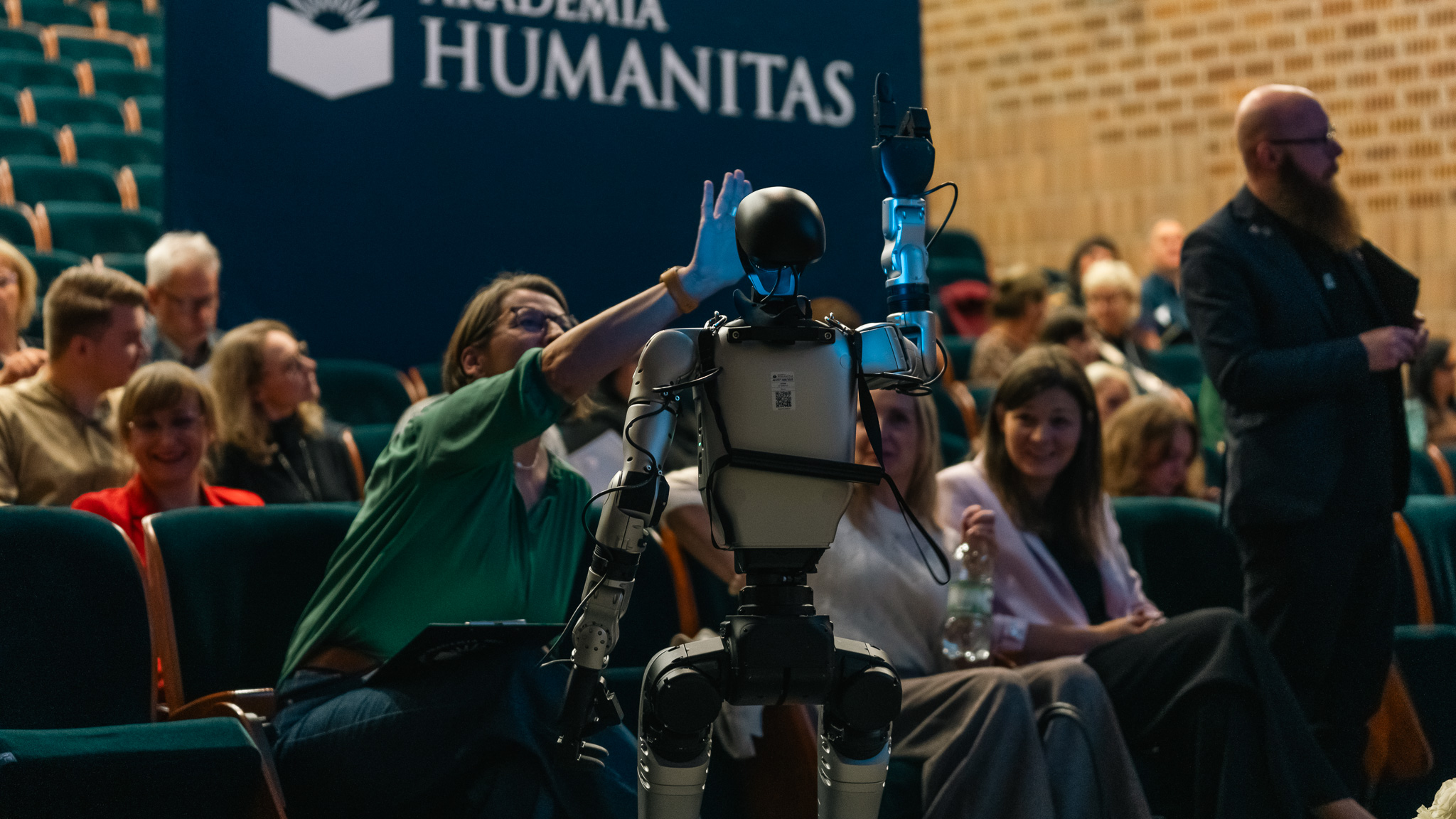 Eksperci Akademii Humanitas na antenie Radia 357